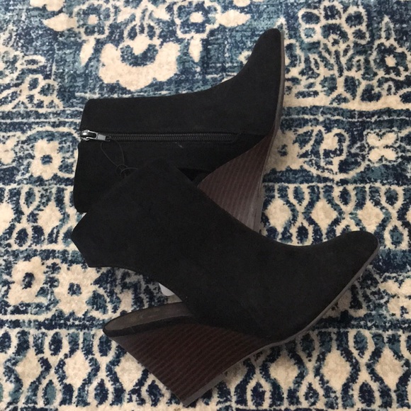 Open back Booties - Picture 1 of 7